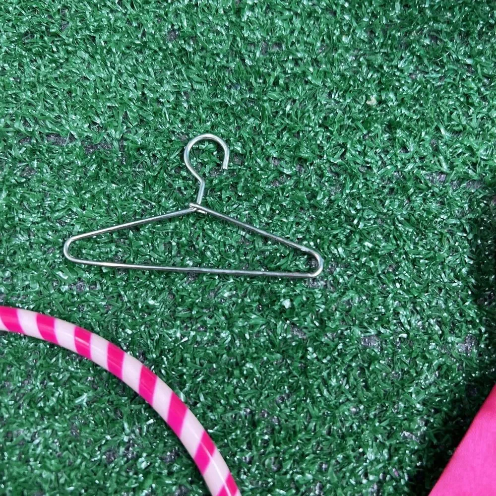 Barbie‎ Lot Of Accessories Dress Hanger Table Wheel Dog Hula Hoop